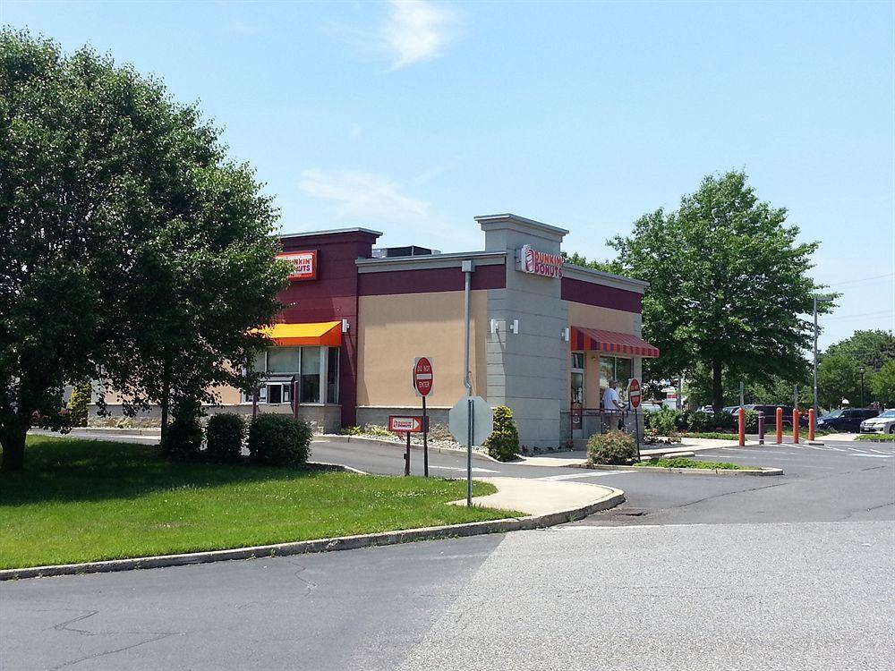 Hotel Express Philadelphia Ne-bensalem By Ihg 3*